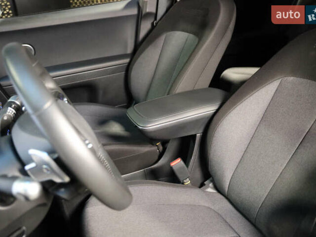 Синий Хендай Ioniq 5, объемом двигателя 0 л и пробегом 29 тыс. км за 23300 $, фото 16 на Automoto.ua