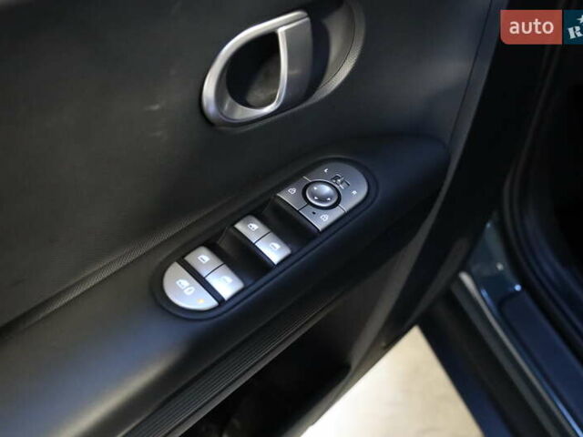 Синий Хендай Ioniq 5, объемом двигателя 0 л и пробегом 29 тыс. км за 23300 $, фото 13 на Automoto.ua