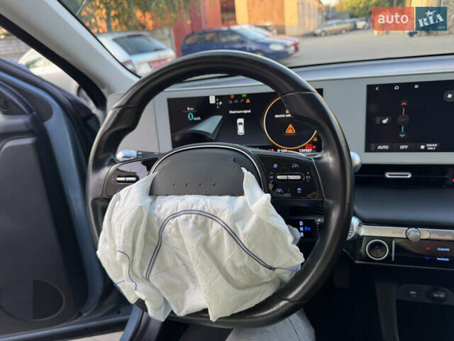 Синий Хендай Ioniq 5, объемом двигателя 0 л и пробегом 139 тыс. км за 14700 $, фото 60 на Automoto.ua