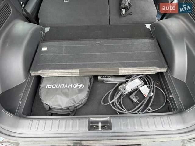 Синій Хендай Ioniq 5, об'ємом двигуна 0 л та пробігом 12 тис. км за 24953 $, фото 10 на Automoto.ua