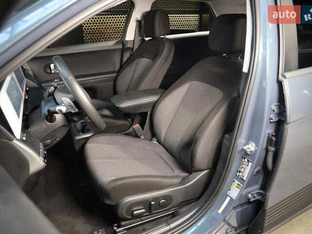 Синий Хендай Ioniq 5, объемом двигателя 0 л и пробегом 29 тыс. км за 23300 $, фото 15 на Automoto.ua