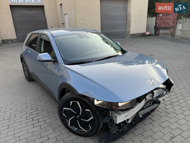 Синий Хендай Ioniq 5, объемом двигателя 0 л и пробегом 139 тыс. км за 14700 $, фото 4 на Automoto.ua