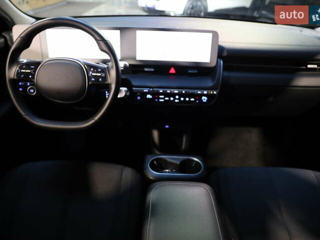 Синий Хендай Ioniq 5, объемом двигателя 0 л и пробегом 29 тыс. км за 23300 $, фото 27 на Automoto.ua