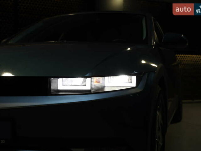 Синий Хендай Ioniq 5, объемом двигателя 0 л и пробегом 29 тыс. км за 23300 $, фото 8 на Automoto.ua