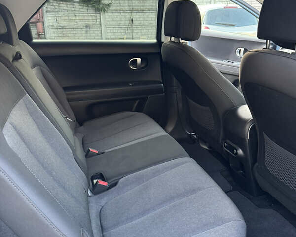 Синий Хендай Ioniq 5, объемом двигателя 0 л и пробегом 139 тыс. км за 14700 $, фото 48 на Automoto.ua