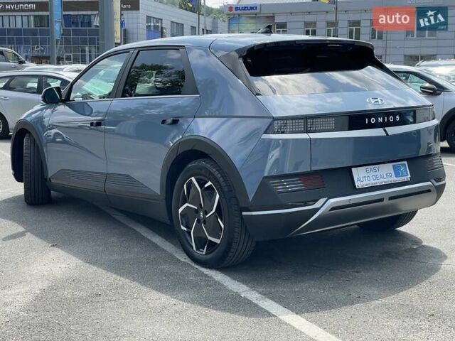 Синій Хендай Ioniq 5, об'ємом двигуна 0 л та пробігом 40 тис. км за 30990 $, фото 5 на Automoto.ua