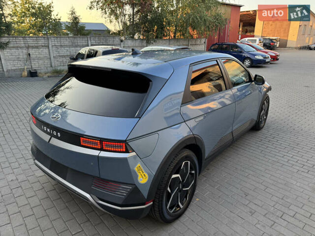 Синий Хендай Ioniq 5, объемом двигателя 0 л и пробегом 139 тыс. км за 14700 $, фото 25 на Automoto.ua
