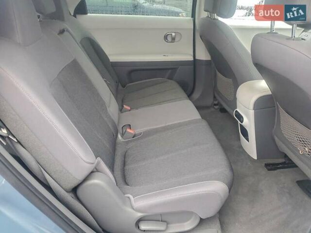 Синий Хендай Ioniq 5, объемом двигателя 0 л и пробегом 71 тыс. км за 8200 $, фото 9 на Automoto.ua