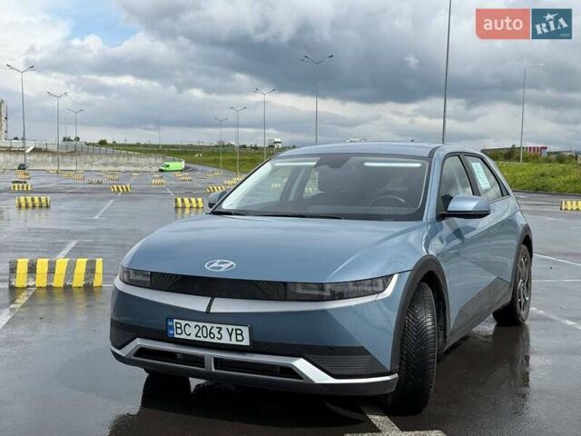 Синій Хендай Ioniq 5, об'ємом двигуна 0 л та пробігом 12 тис. км за 24953 $, фото 4 на Automoto.ua