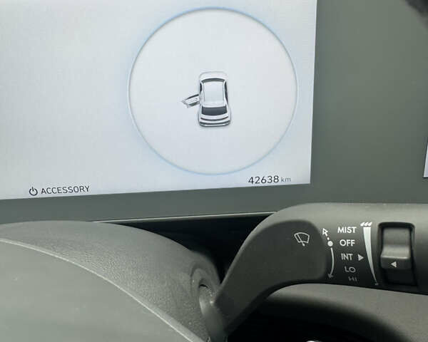 Синий Хендай Ioniq 5, объемом двигателя 0 л и пробегом 43 тыс. км за 24500 $, фото 7 на Automoto.ua