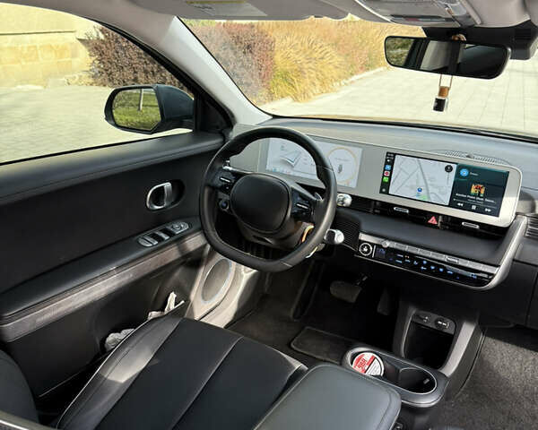 Синий Хендай Ioniq 5, объемом двигателя 0 л и пробегом 23 тыс. км за 27500 $, фото 10 на Automoto.ua