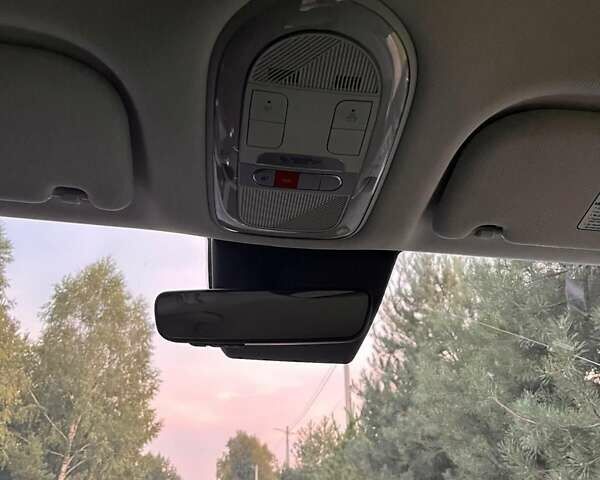 Синий Хендай Ioniq 5, объемом двигателя 0 л и пробегом 8 тыс. км за 29000 $, фото 37 на Automoto.ua