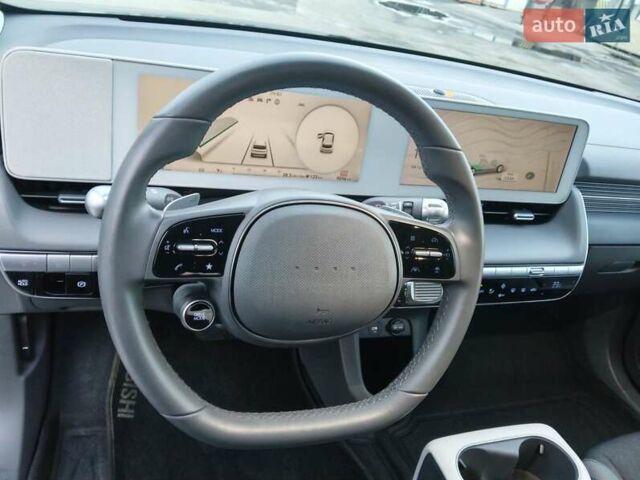 Синий Хендай Ioniq 5, объемом двигателя 0 л и пробегом 9 тыс. км за 25700 $, фото 14 на Automoto.ua