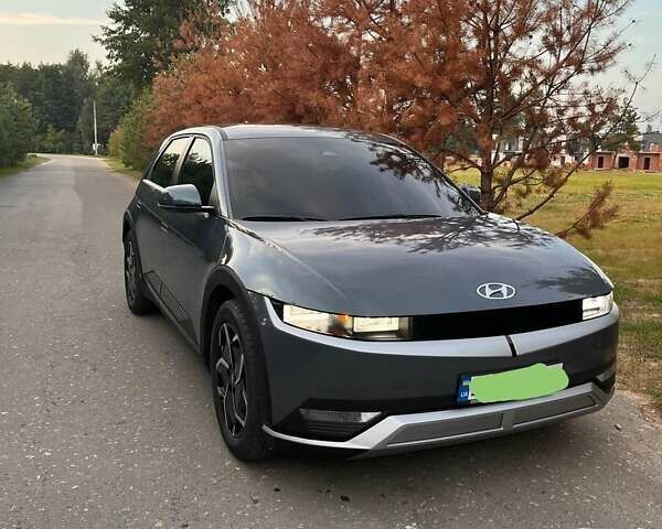 Синий Хендай Ioniq 5, объемом двигателя 0 л и пробегом 8 тыс. км за 29000 $, фото 8 на Automoto.ua