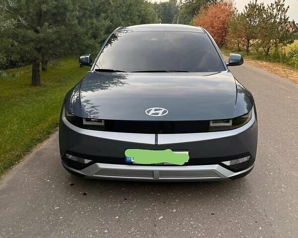 Синий Хендай Ioniq 5, объемом двигателя 0 л и пробегом 8 тыс. км за 29000 $, фото 18 на Automoto.ua