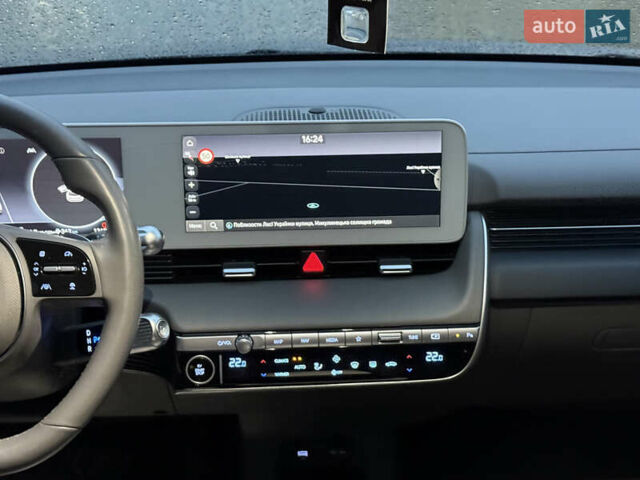 Синій Хендай Ioniq 5, об'ємом двигуна 0 л та пробігом 13 тис. км за 28500 $, фото 52 на Automoto.ua