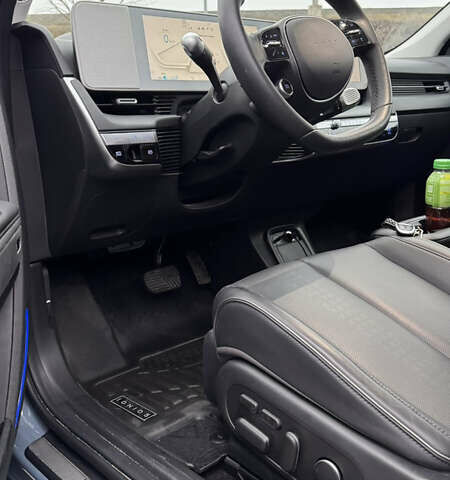 Синий Хендай Ioniq 5, объемом двигателя 0 л и пробегом 14 тыс. км за 33490 $, фото 5 на Automoto.ua