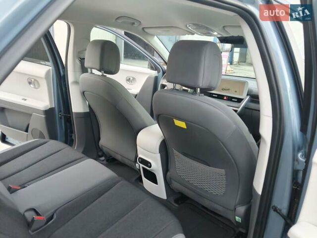 Синий Хендай Ioniq 5, объемом двигателя 0 л и пробегом 9 тыс. км за 25700 $, фото 12 на Automoto.ua