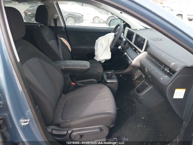 Синий Хендай Ioniq 5, объемом двигателя 0 л и пробегом 6 тыс. км за 13300 $, фото 6 на Automoto.ua