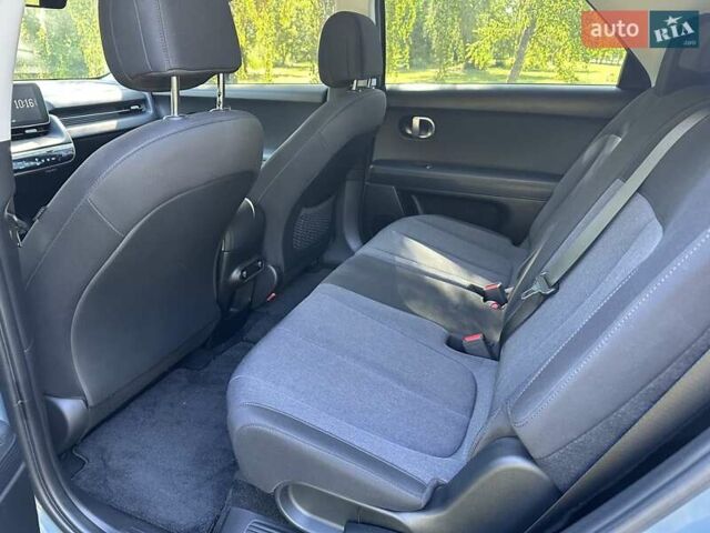 Синий Хендай Ioniq 5, объемом двигателя 0 л и пробегом 8 тыс. км за 27800 $, фото 1 на Automoto.ua