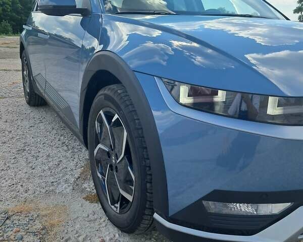 Синий Хендай Ioniq 5, объемом двигателя 0 л и пробегом 1 тыс. км за 32200 $, фото 12 на Automoto.ua