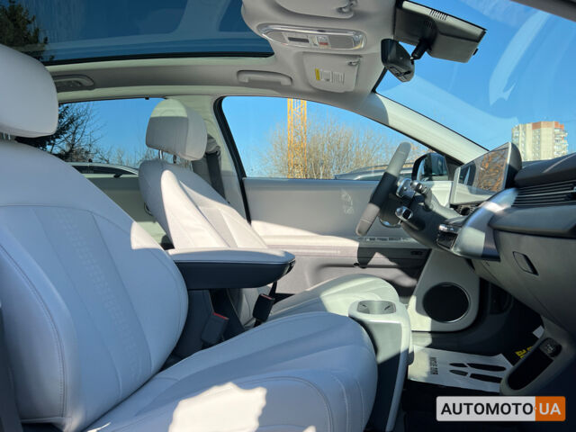 Синий Хендай Ioniq 5, объемом двигателя 77 л и пробегом 1000 тыс. км за 40700 $, фото 9 на Automoto.ua