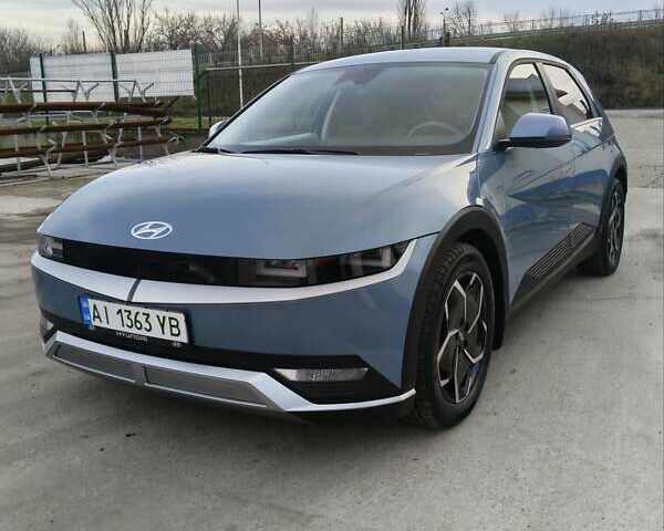 Синий Хендай Ioniq 5, объемом двигателя 0 л и пробегом 9 тыс. км за 25700 $, фото 1 на Automoto.ua