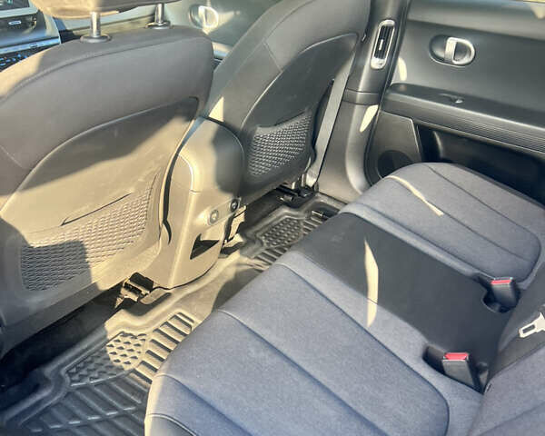 Синий Хендай Ioniq 5, объемом двигателя 0 л и пробегом 20 тыс. км за 25500 $, фото 9 на Automoto.ua
