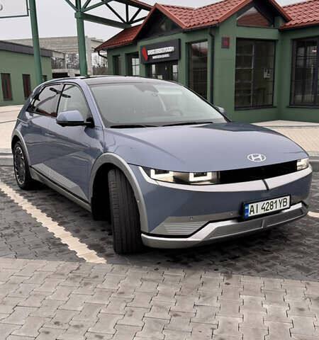Синий Хендай Ioniq 5, объемом двигателя 0 л и пробегом 14 тыс. км за 33490 $, фото 1 на Automoto.ua