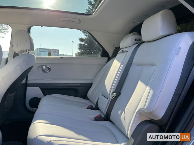 Синий Хендай Ioniq 5, объемом двигателя 77 л и пробегом 1000 тыс. км за 40700 $, фото 10 на Automoto.ua