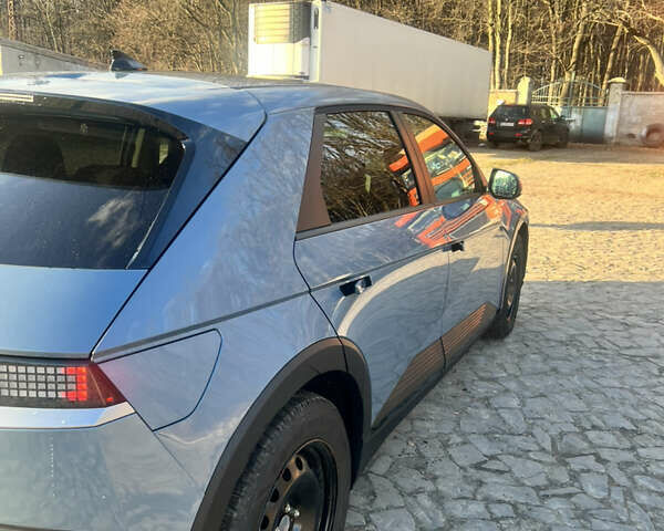 Синий Хендай Ioniq 5, объемом двигателя 0 л и пробегом 20 тыс. км за 25500 $, фото 4 на Automoto.ua