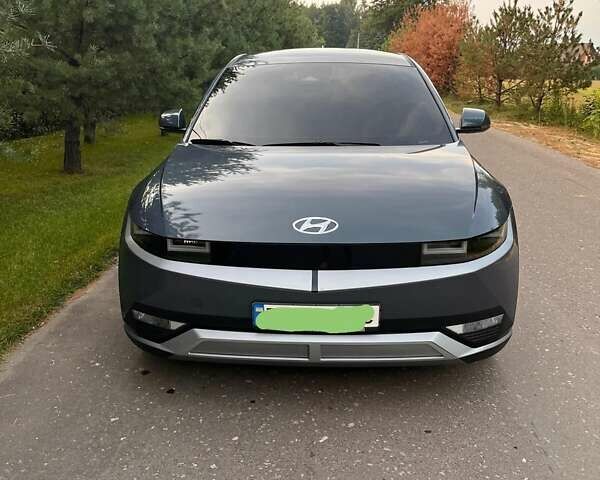 Синий Хендай Ioniq 5, объемом двигателя 0 л и пробегом 8 тыс. км за 29000 $, фото 17 на Automoto.ua