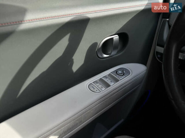 Зелений Хендай Ioniq 5, об'ємом двигуна 0 л та пробігом 81 тис. км за 23700 $, фото 16 на Automoto.ua