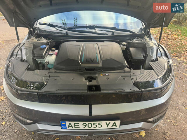 Зелений Хендай Ioniq 5, об'ємом двигуна 0 л та пробігом 74 тис. км за 24500 $, фото 15 на Automoto.ua