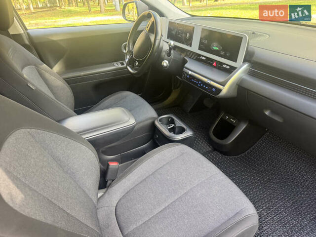 Зелений Хендай Ioniq 5, об'ємом двигуна 0 л та пробігом 74 тис. км за 24500 $, фото 9 на Automoto.ua