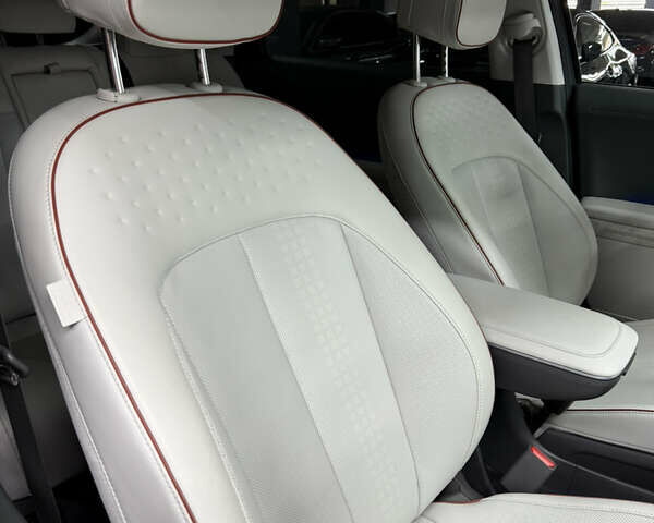 Зеленый Хендай Ioniq 5, объемом двигателя 0 л и пробегом 67 тыс. км за 26000 $, фото 27 на Automoto.ua