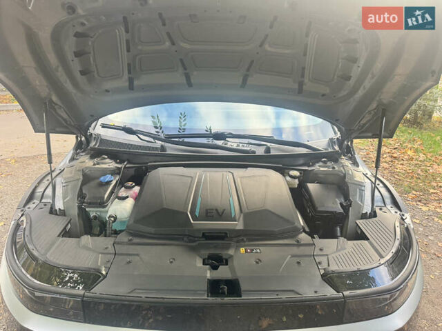 Зелений Хендай Ioniq 5, об'ємом двигуна 0 л та пробігом 74 тис. км за 24500 $, фото 16 на Automoto.ua