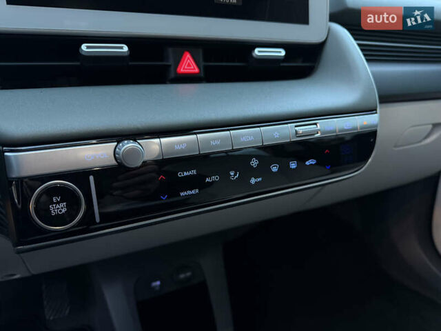 Зеленый Хендай Ioniq 5, объемом двигателя 0 л и пробегом 76 тыс. км за 23800 $, фото 29 на Automoto.ua