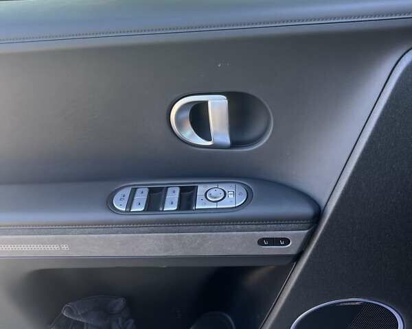 Зеленый Хендай Ioniq 5, объемом двигателя 0 л и пробегом 60 тыс. км за 30000 $, фото 5 на Automoto.ua