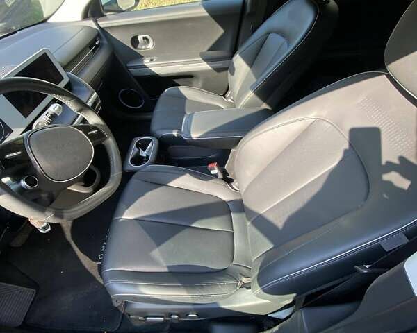 Зелений Хендай Ioniq 5, об'ємом двигуна 0 л та пробігом 96 тис. км за 24950 $, фото 10 на Automoto.ua