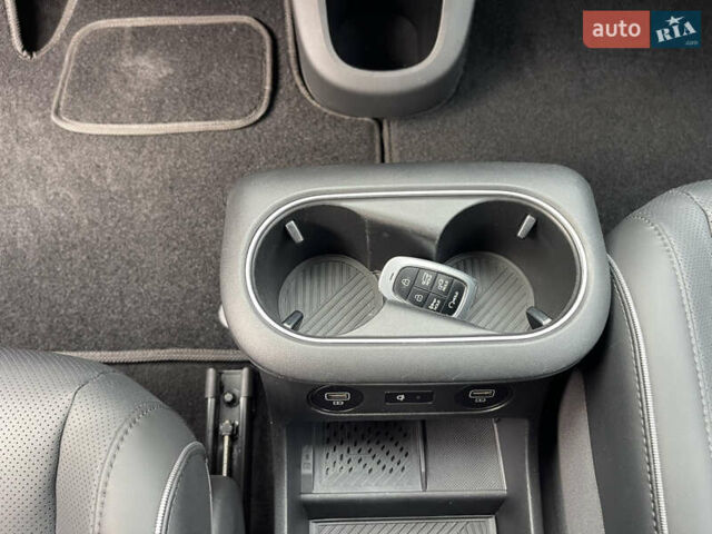 Зеленый Хендай Ioniq 5, объемом двигателя 0 л и пробегом 20 тыс. км за 27500 $, фото 26 на Automoto.ua