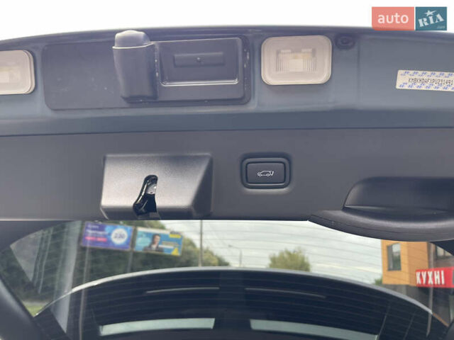 Зеленый Хендай Ioniq 5, объемом двигателя 0 л и пробегом 20 тыс. км за 27500 $, фото 7 на Automoto.ua