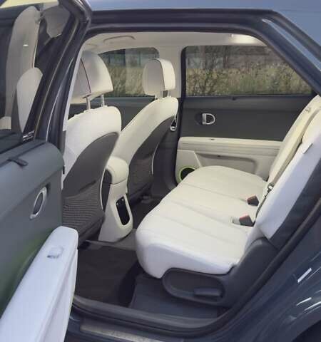 Зеленый Хендай Ioniq 5, объемом двигателя 0 л и пробегом 15 тыс. км за 29900 $, фото 14 на Automoto.ua