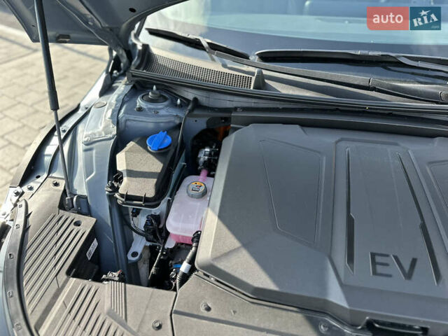 Зелений Хендай Ioniq 5, об'ємом двигуна 0 л та пробігом 2 тис. км за 29999 $, фото 56 на Automoto.ua
