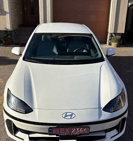 Білий Хендай IONIQ 6, об'ємом двигуна 0 л та пробігом 63 тис. км за 26900 $, фото 9 на Automoto.ua