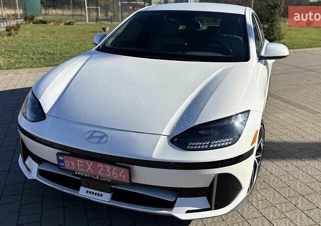 Білий Хендай IONIQ 6, об'ємом двигуна 0 л та пробігом 63 тис. км за 26900 $, фото 12 на Automoto.ua