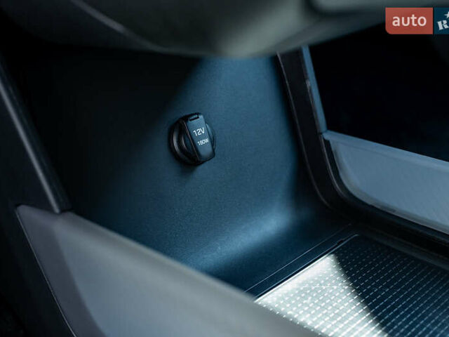 Белый Хендай IONIQ 6, объемом двигателя 0 л и пробегом 4 тыс. км за 25950 $, фото 65 на Automoto.ua