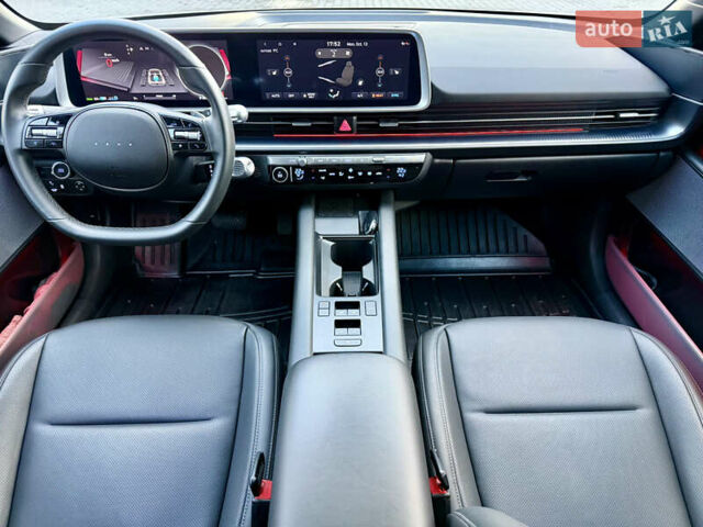 Белый Хендай IONIQ 6, объемом двигателя 0 л и пробегом 49 тыс. км за 25000 $, фото 10 на Automoto.ua
