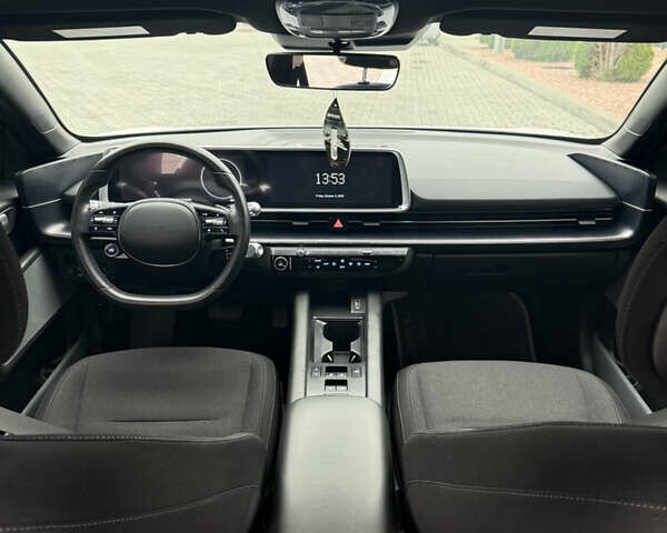 Білий Хендай IONIQ 6, об'ємом двигуна 0 л та пробігом 68 тис. км за 24000 $, фото 12 на Automoto.ua