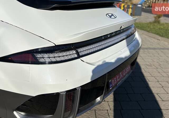 Білий Хендай IONIQ 6, об'ємом двигуна 0 л та пробігом 63 тис. км за 26900 $, фото 11 на Automoto.ua
